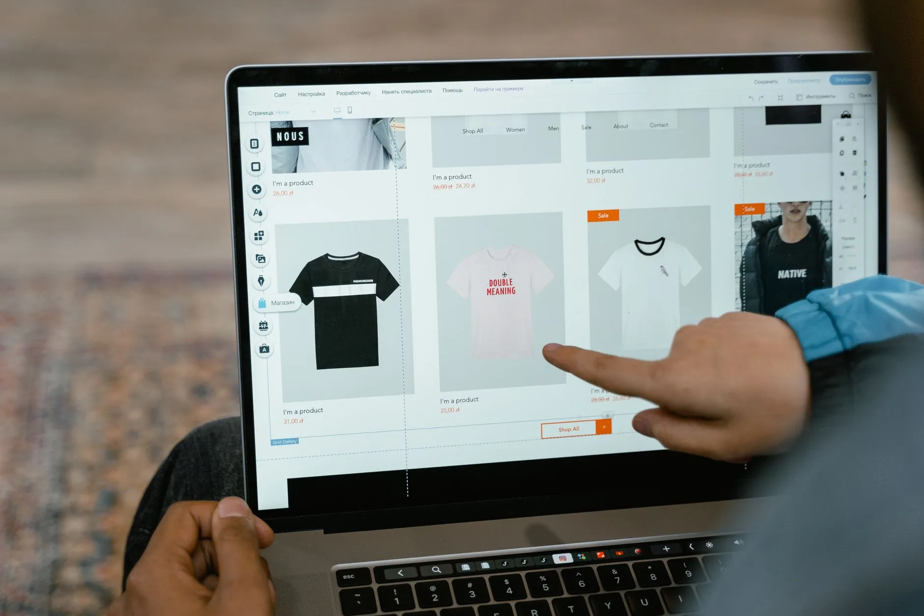 E-commerce showcase
