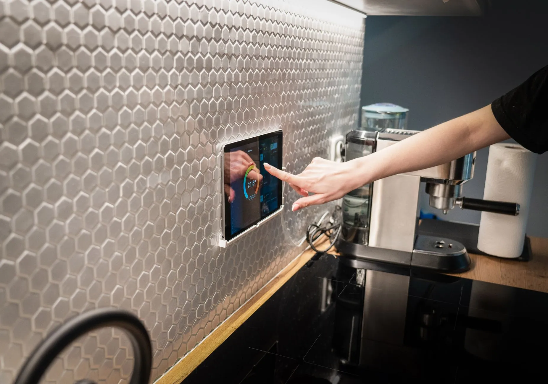 Home & Living E-commerce & Interior Design Technology